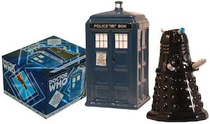 dr. who Tardis And Dalek Salt And Pepper Shaker Set